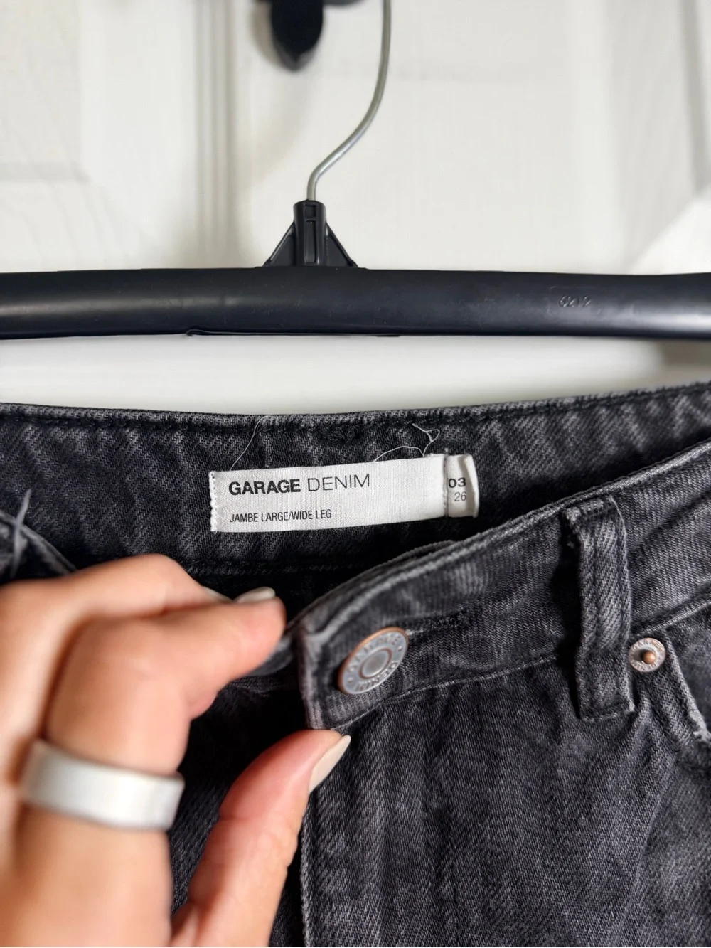 Garage JAMBE LARGE/WIDE LEG Black Wide-Leg Distressed Jeans for Women